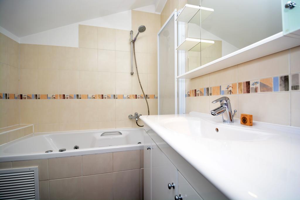 Apartments Andreja Kožino Dış mekan fotoğraf